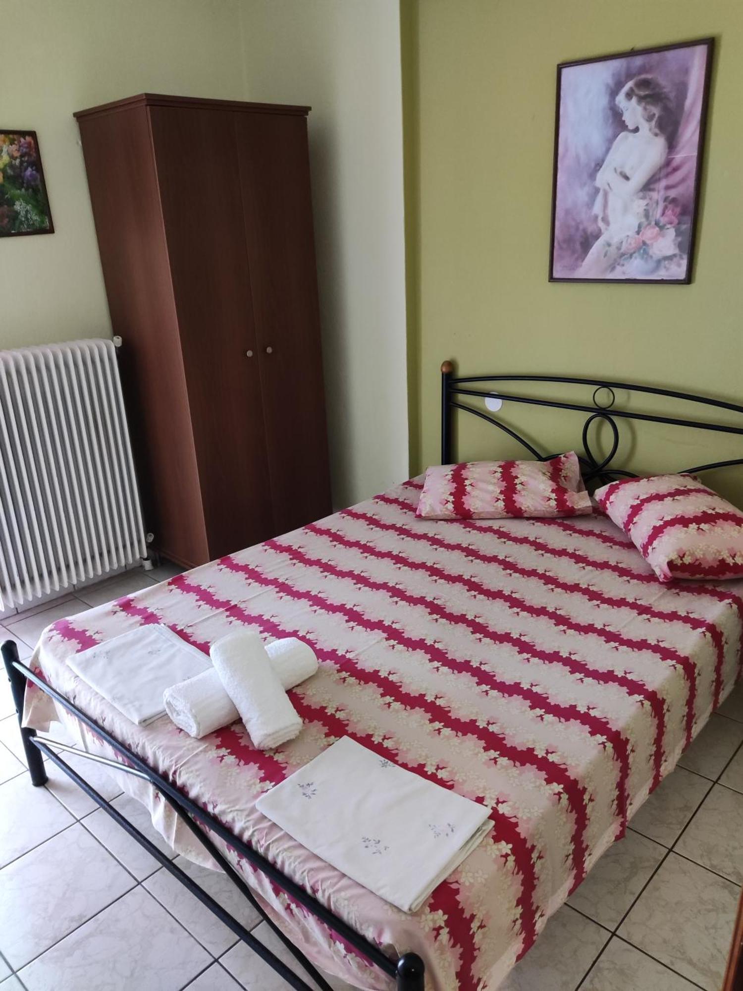 Hostel Elli