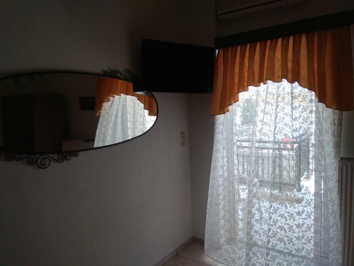 Hostel Elli *